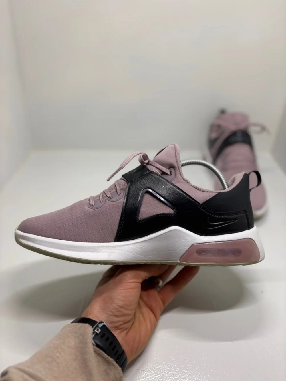 Nike Air Bella TR 3 Pink Black Training Shoes Women’s Size 10